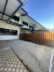 Sixth Avenue (D10), Terrace #443225241
